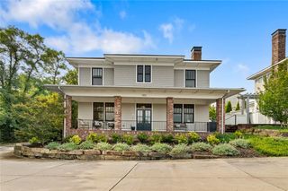 1850 N Clifton Avenue, Fayetteville, AR 72701