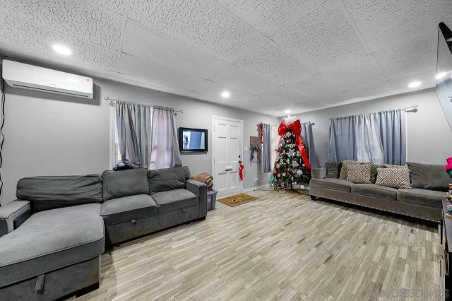 225 Landis Ave, Chula Vista, CA 91910