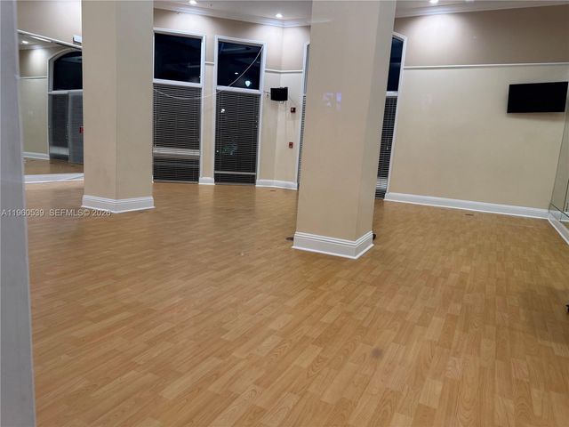 17150 N Bay Rd 2321, Sunny Isles Beach, FL 33160