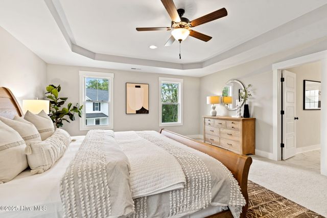 227 Hickory Lane, Hampstead, NC 28443