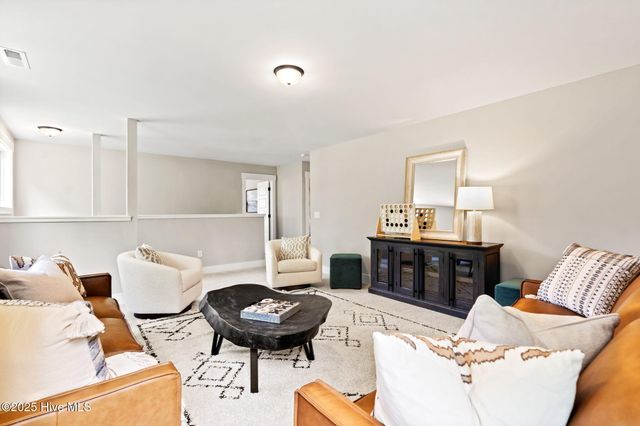 227 Hickory Lane, Hampstead, NC 28443