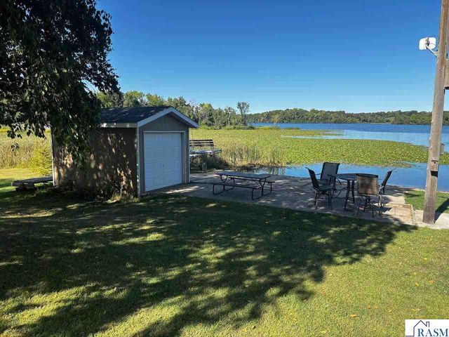 32622 Lake Emily Road, St. Peter, MN 56082