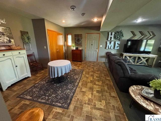 32622 Lake Emily Road, St. Peter, MN 56082