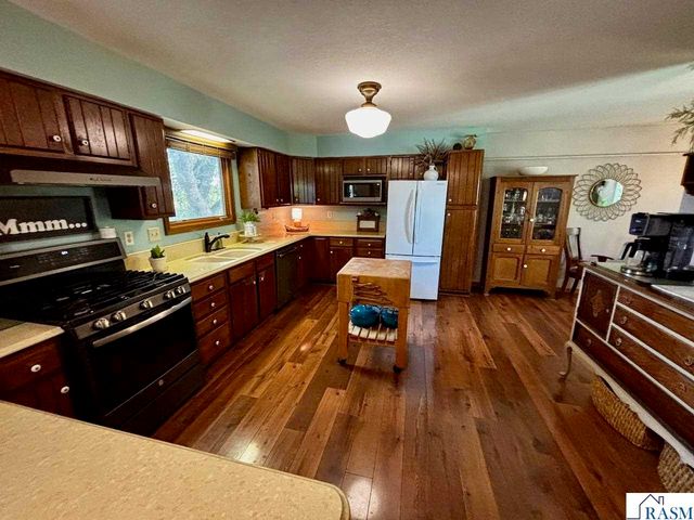 32622 Lake Emily Road, St. Peter, MN 56082