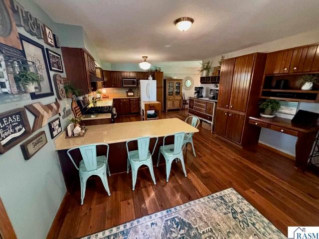 32622 Lake Emily Road, St. Peter, MN 56082