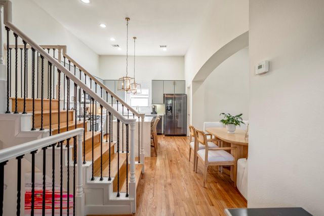 5841 Darling Street C, Houston, TX 77007