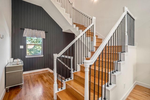 5841 Darling Street C, Houston, TX 77007