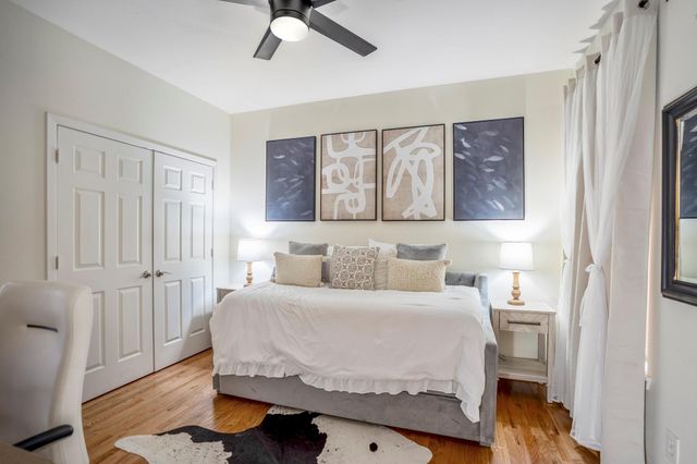 5841 Darling Street C, Houston, TX 77007