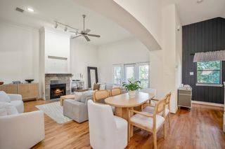 5841 Darling Street C, Houston, TX 77007