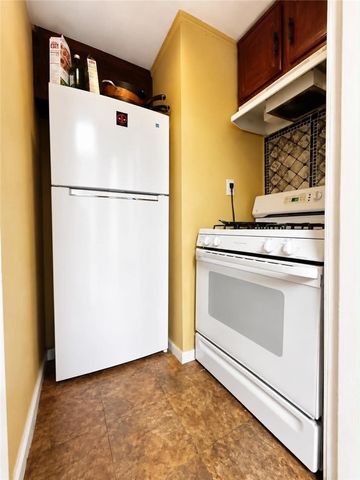 1511 Beechview Ave, Beechview, PA 15216