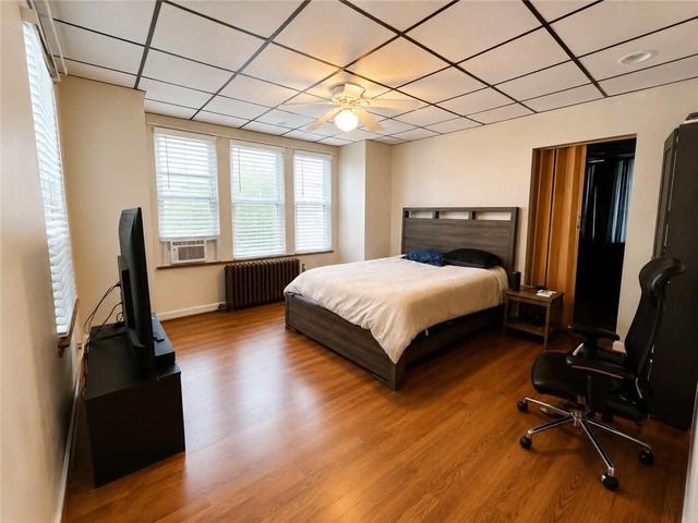 1511 Beechview Ave, Beechview, PA 15216