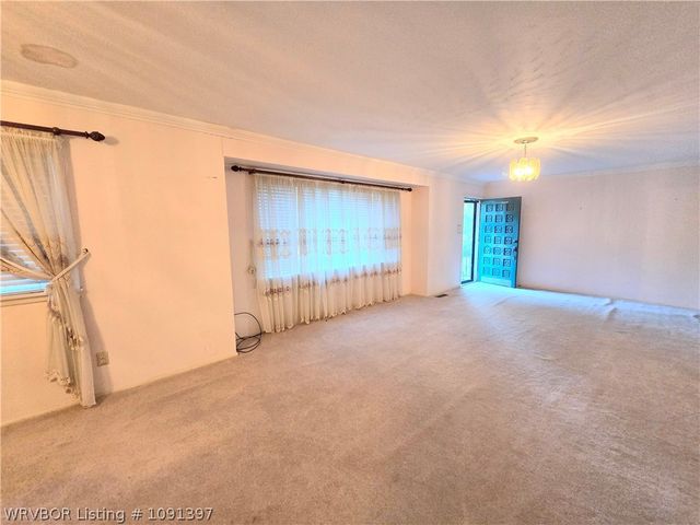 5711 Grand Avenue, Fort Smith, AR 72904