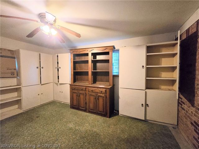5711 Grand Avenue, Fort Smith, AR 72904