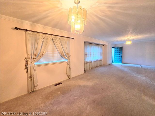 5711 Grand Avenue, Fort Smith, AR 72904