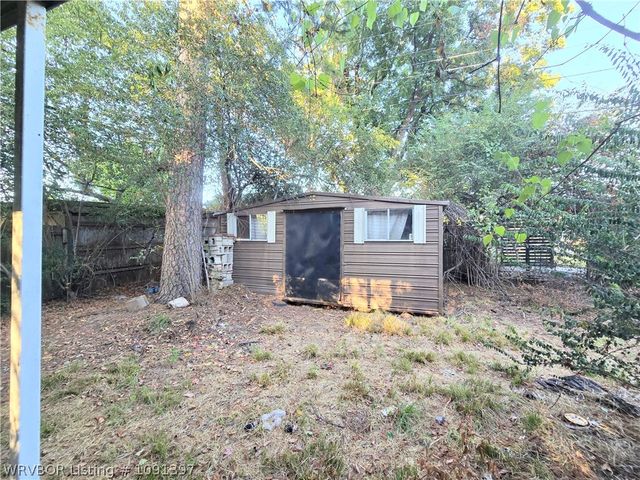 5711 Grand Avenue, Fort Smith, AR 72904