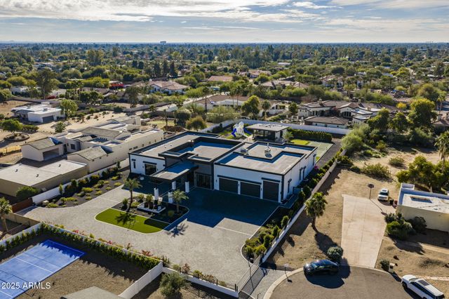 7627 E SUNNYSIDE Drive, Scottsdale, AZ 85260