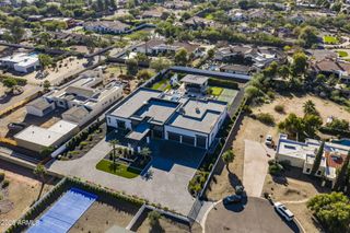 7627 E SUNNYSIDE Drive, Scottsdale, AZ 85260