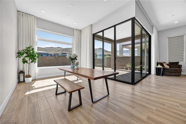 11033 Concord Valley Drive, Las Vegas, NV 89135