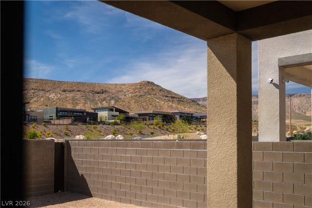 11033 Concord Valley Drive, Las Vegas, NV 89135