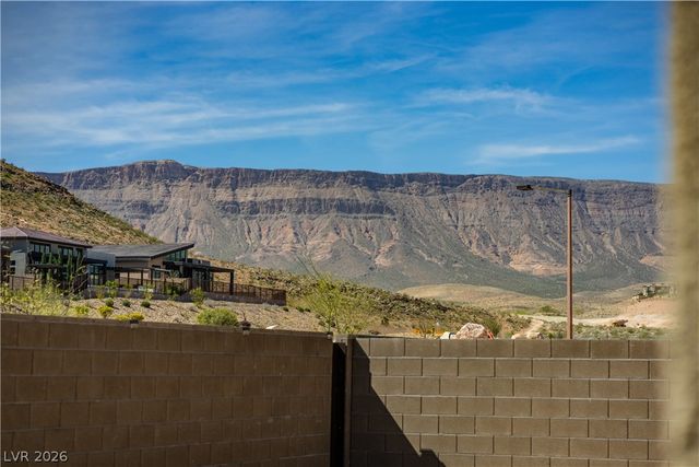 11033 Concord Valley Drive, Las Vegas, NV 89135