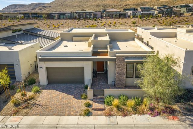 11033 Concord Valley Drive, Las Vegas, NV 89135