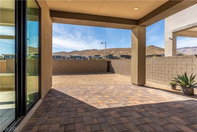 11033 Concord Valley Drive, Las Vegas, NV 89135