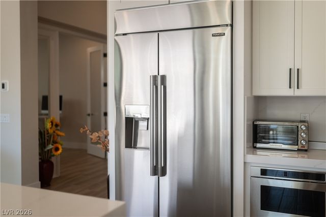 11033 Concord Valley Drive, Las Vegas, NV 89135