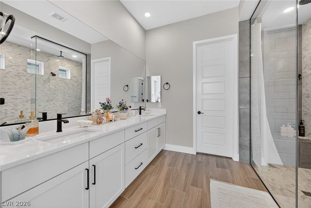 11033 Concord Valley Drive, Las Vegas, NV 89135