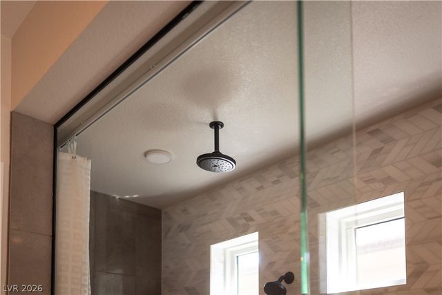 11033 Concord Valley Drive, Las Vegas, NV 89135