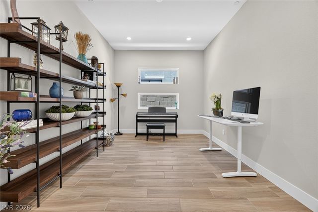 11033 Concord Valley Drive, Las Vegas, NV 89135