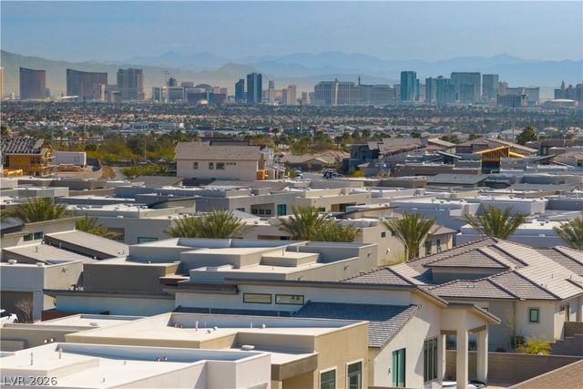 11033 Concord Valley Drive, Las Vegas, NV 89135