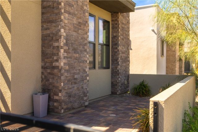 11033 Concord Valley Drive, Las Vegas, NV 89135