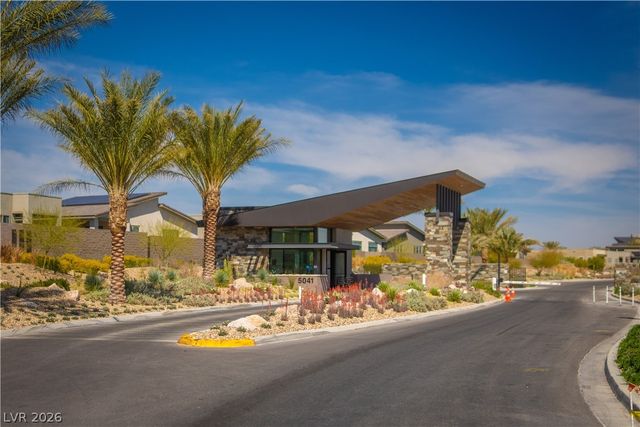 11033 Concord Valley Drive, Las Vegas, NV 89135