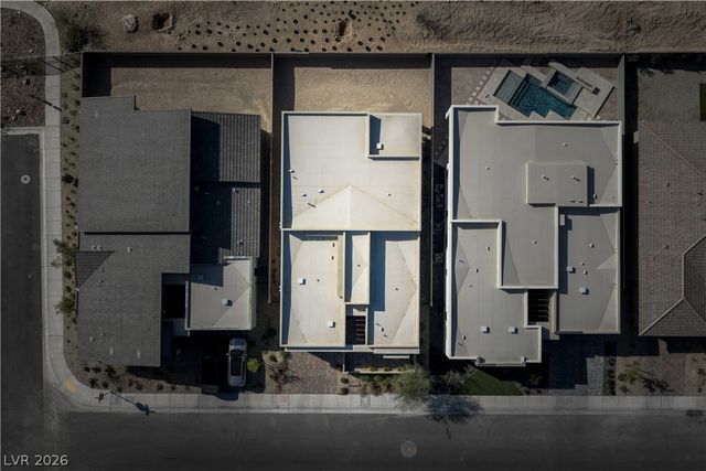 11033 Concord Valley Drive, Las Vegas, NV 89135