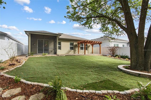 420 SPRING POND LANE, Mount Dora, FL 32757