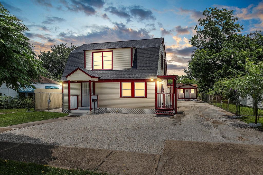 510 Munger Street Unit A, Pasadena, TX 77506