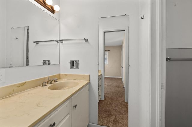 405 S Evenside, Henderson, TX 75654