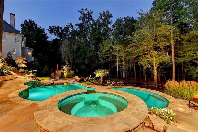 8760 Colonial Place, Duluth, GA 30097