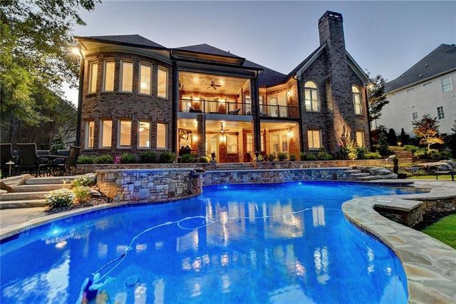 8760 Colonial Place, Duluth, GA 30097
