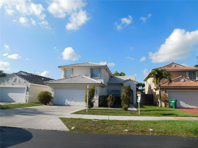 15871 SW 82nd St, Miami, FL 33193