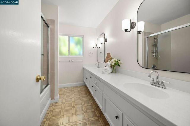 508 Amherst Ct., San Ramon, CA 94583