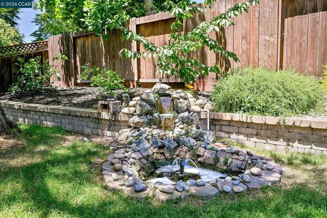 508 Amherst Ct., San Ramon, CA 94583