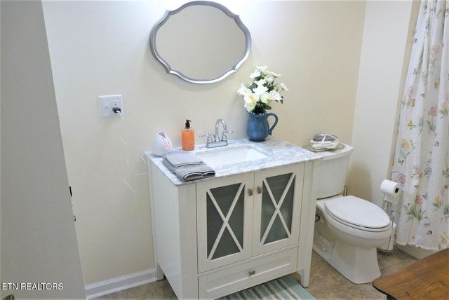 191 Walker Ford Rd, Maynardville, TN 37807