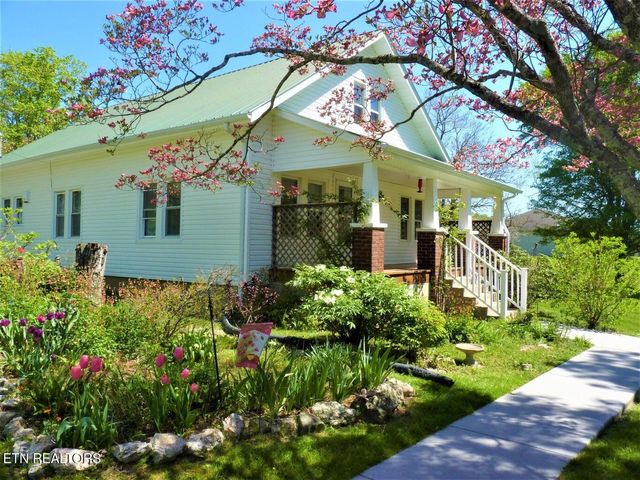 191 Walker Ford Rd, Maynardville, TN 37807