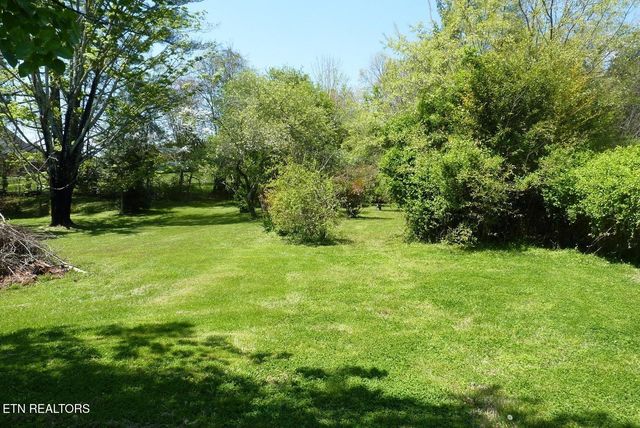 191 Walker Ford Rd, Maynardville, TN 37807