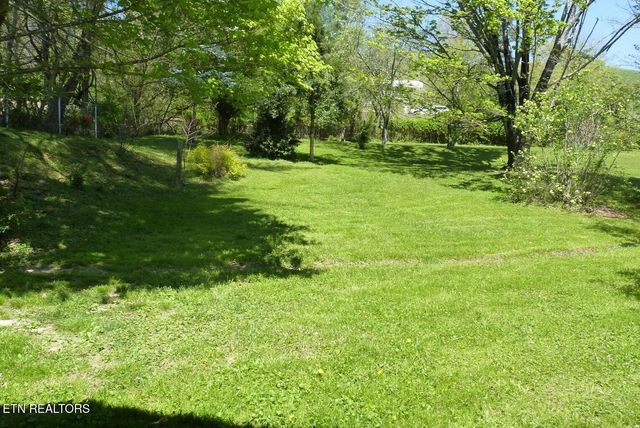 191 Walker Ford Rd, Maynardville, TN 37807