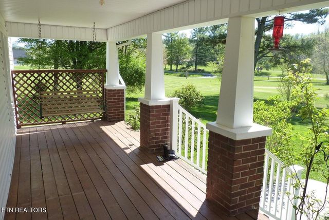 191 Walker Ford Rd, Maynardville, TN 37807