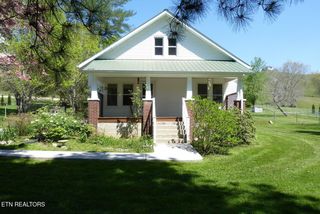 191 Walker Ford Rd, Maynardville, TN 37807