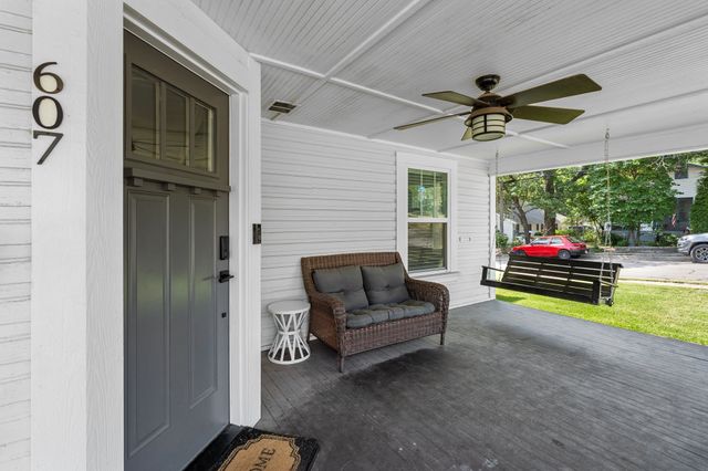 607 S Alamo Street, Weatherford, TX 76086