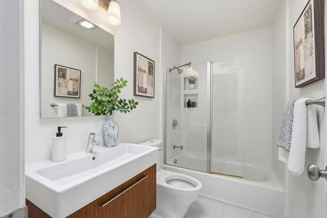 255 Sierra Vista Avenue, Mountain View, CA 94043